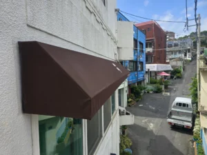 스타벅스 색상 고정식 스타일 어닝 시공 사진